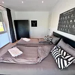 Tatil Evi Wohnfreude Nms - Sehr Ruhige, Komplette 2024er Dhh -4 Sz -2 Baeder -nahe Zentrum